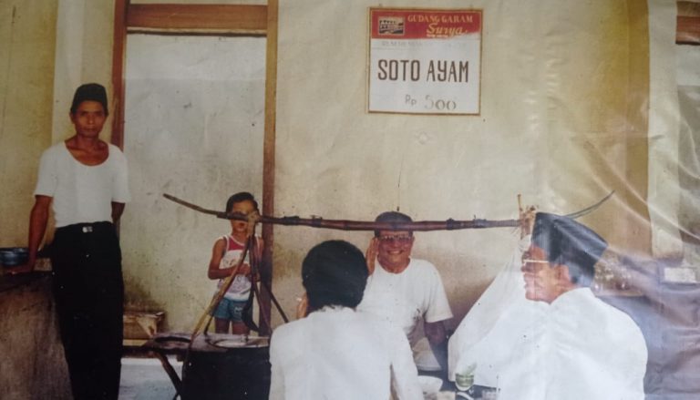 SOTO KLETHUK MBAH GOWAK, KULINER KHAS BLORA - WARTA JAVAINDO